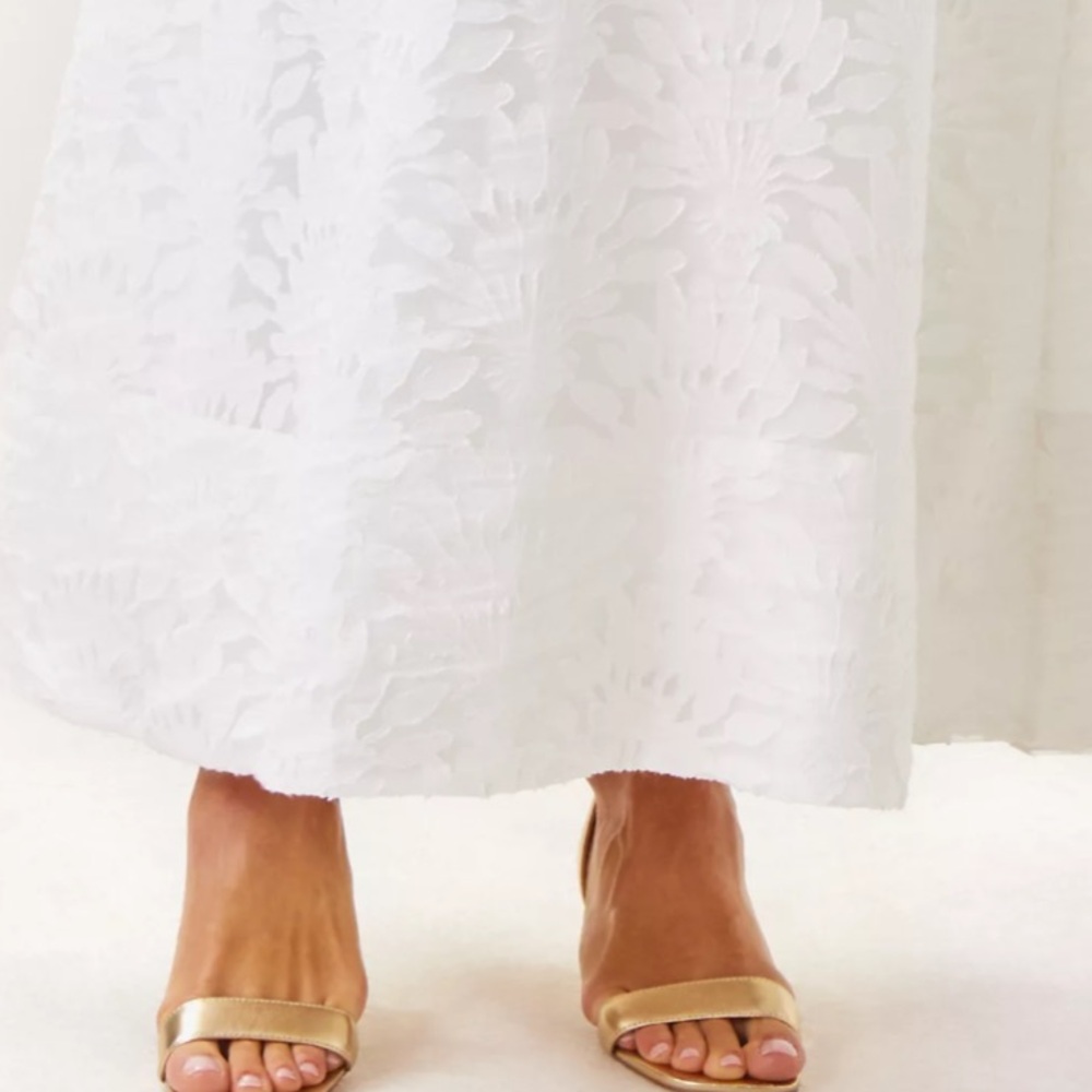 Lilly Pulitzer SarahLynne Maxi Dress in resort white - Picture 4 of 6